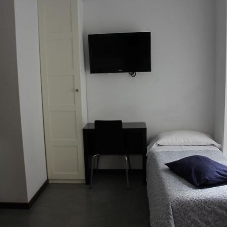 Hostal Cibeles Madrid Kültér fotó