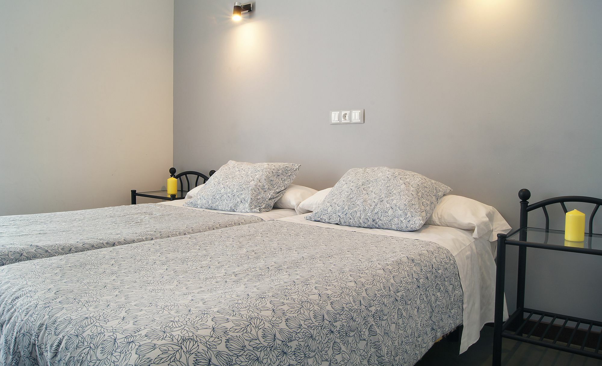 Hostal Cibeles Madrid Kültér fotó